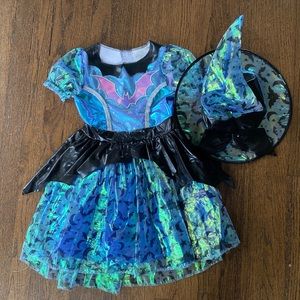 Witch dress costume with hat